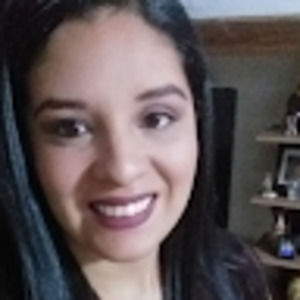 Meet your Posher, Daniela